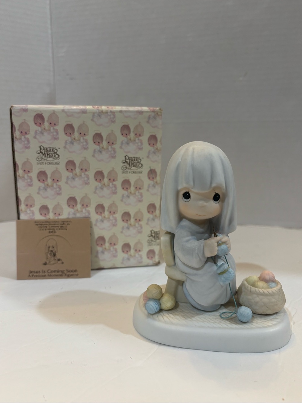 VINTAGE PRECIOUS MOMENTS “Jesus Is Coming Soon” Porcelain Figurine
Model #12343